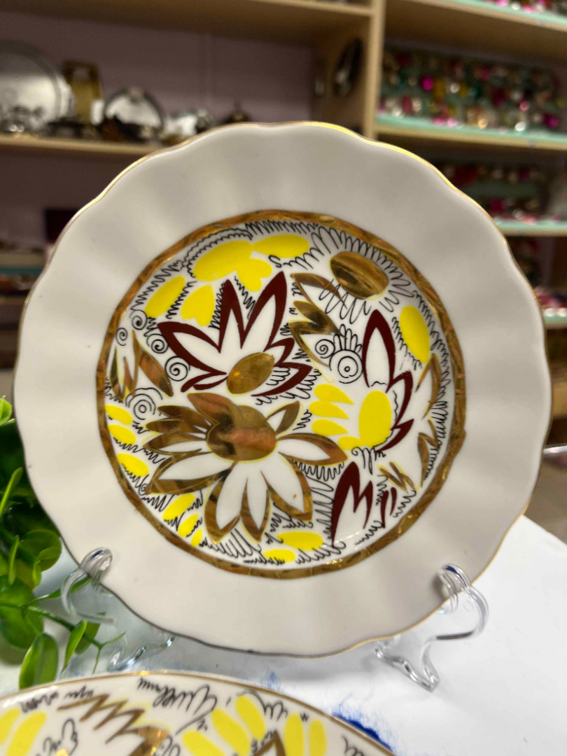 Чайное трио "Золотые ромашки" ЛФЗ. Каталог! Фарфор формы Тюльпан с деколью и позолотой.. Картинка 4